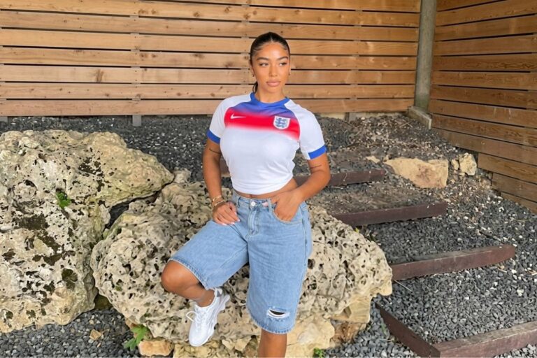Mya Mills